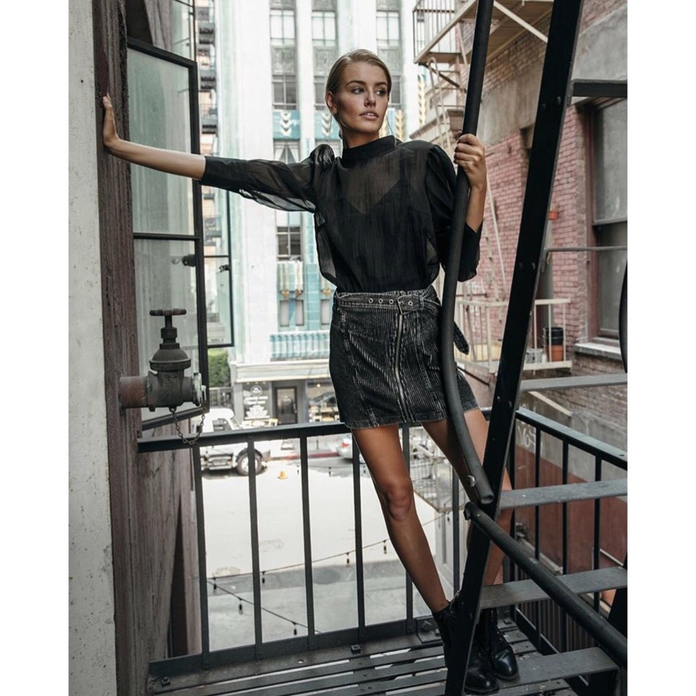 Honey Punch Corduroy Moto Mini Skirt - Picture 4 of 8